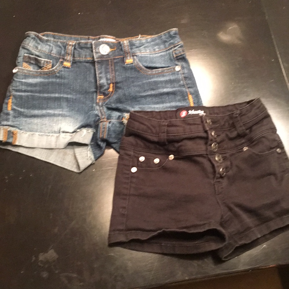 2 pairs of girls size 8 shorts